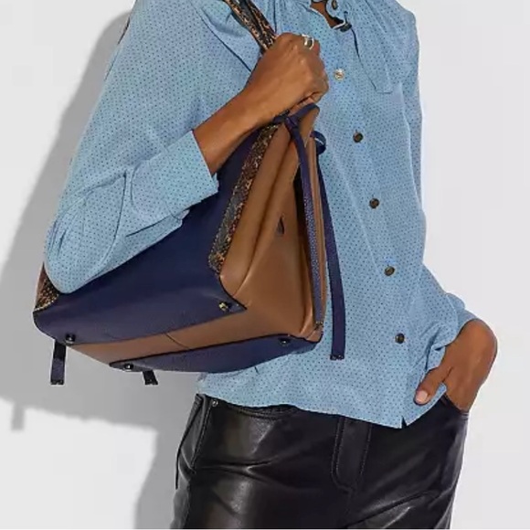 EUC Coach Harmony color block Hobo - Picture 3 of 12